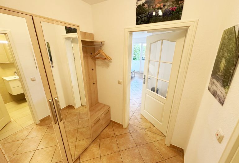Flurbereich mit Garderobe Flurbereich mit Garderobe