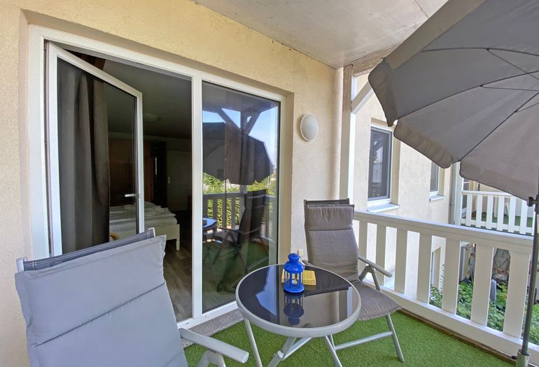 bestuhlter Balkon bestuhlter Balkon