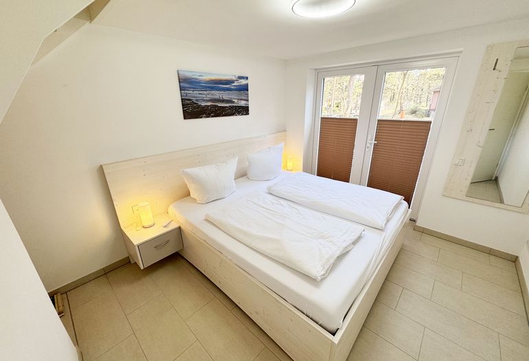 3.Schlafzimmer mit Doppelbett