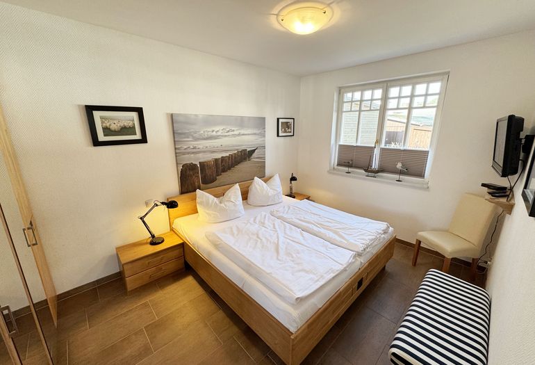 1.Schlafzimmer mit Doppelbett 1.Schlafzimmer mit Doppelbett