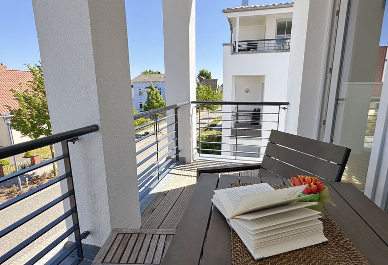 Aussicht vom bestuhlten Balkon