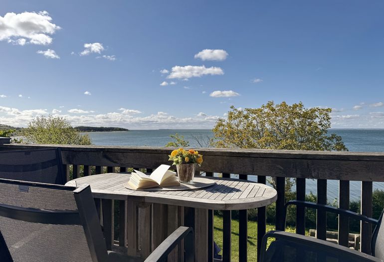 Balkon mit Meerblick