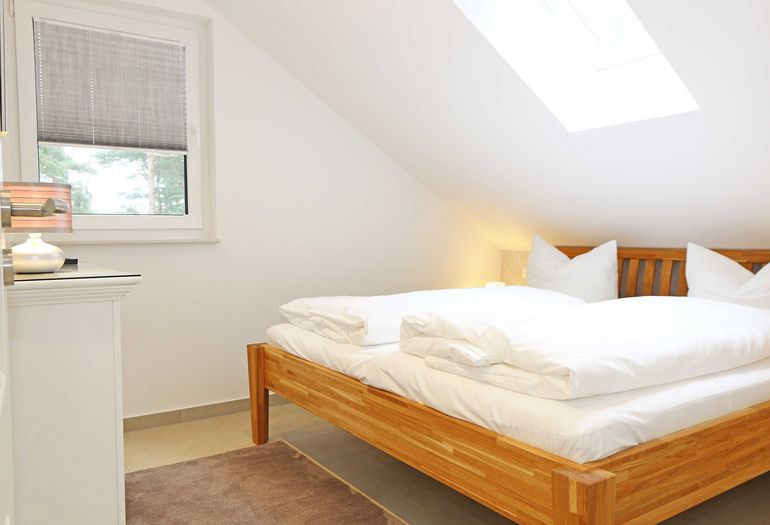 3. Schlafzimmer mit Doppelbett