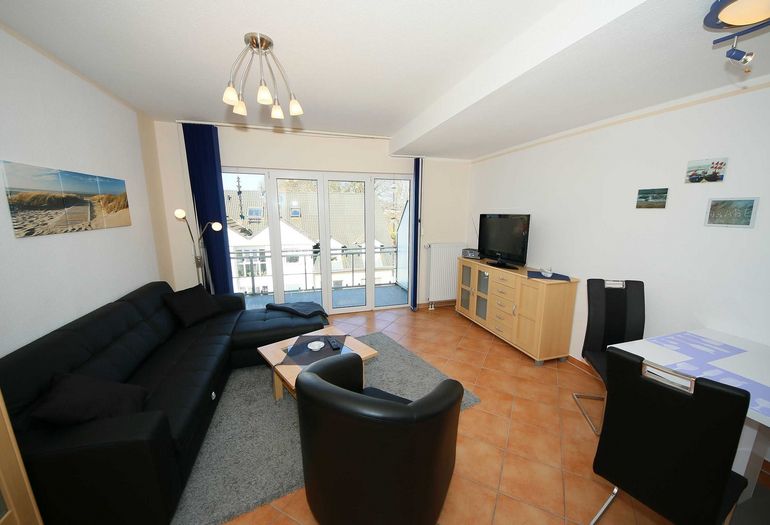 Wohnbereich mit TV Wohnbereich mit TV