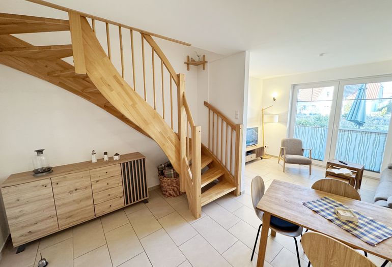 Treppe ins Obergeschoss