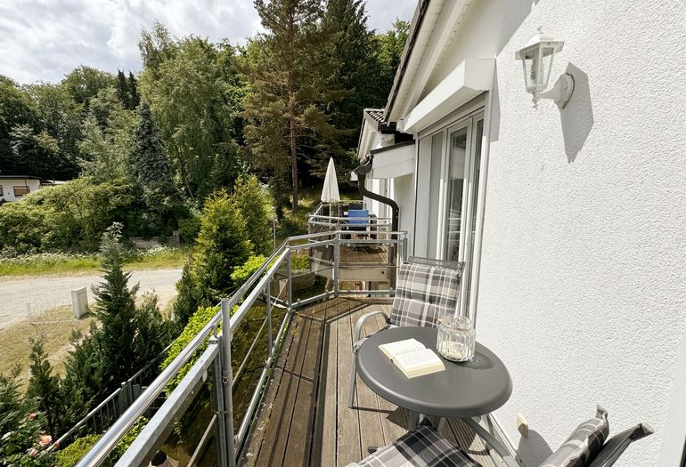 Residenz Falkenberg Whg. 06 Das Boot -der Balkon lädt bei Sonnenschein zum Verweilen ein