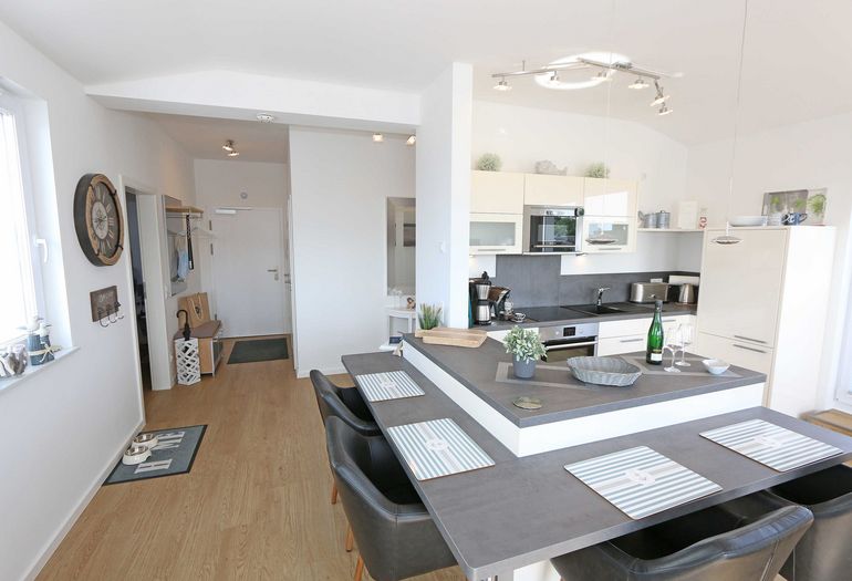 Essbereich mit Küchenzeile