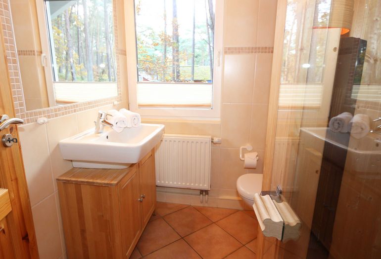 2. Badezimmer mit Thermium