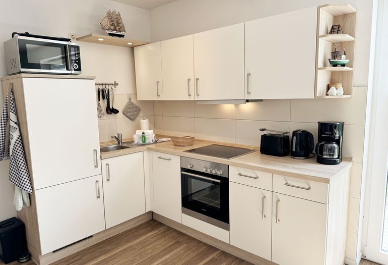 Küchenzeile mit Geschirrspüler Küchenzeile mit Geschirrspüler