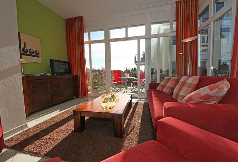 Haus Möwe 1 Wohnung 02 mit Terrasse
