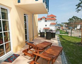 Haus Meeresblick Baabe - B 0.01 Sebastus mit Terrasse
