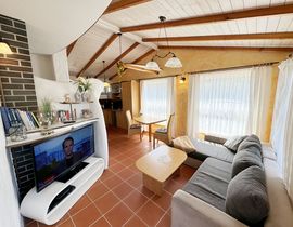 Ferienhaus Thea mit Terrasse