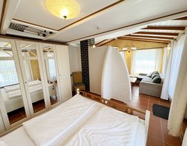 Ferienhaus Thea mit Terrasse