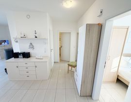 Haus Möwe Whg. 01 mit Terrasse & Kamin/Thiessow