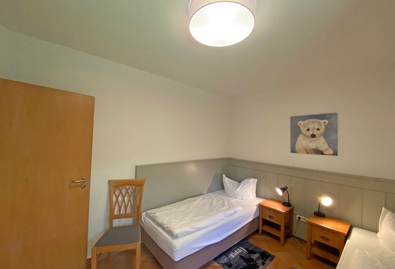 2. Schlafzimmer 2. Schlafzimmer