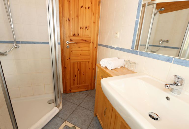 oberes Badezimmer
