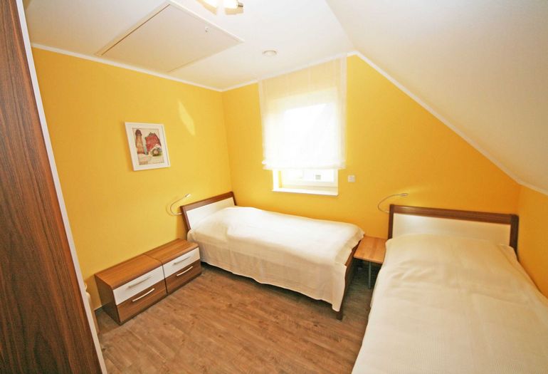 3. Schlafzimmer mit Einzelbetten