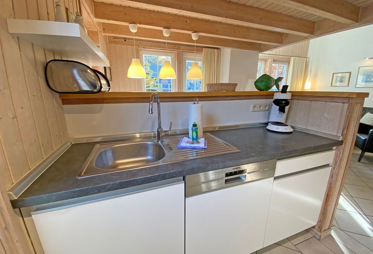 Ferienhaus Fischerwiege mit Terrasse Ferienhaus Fischerwiege mit Terrasse