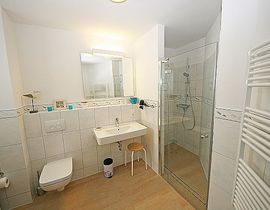 Villa Annika Whg.12 Penthouse Baltica mit Dachterrasse und Südbalkon