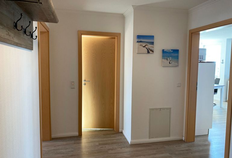 Flur mit Garderobe