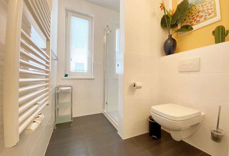 Badezimmer mit WC Badezimmer mit WC