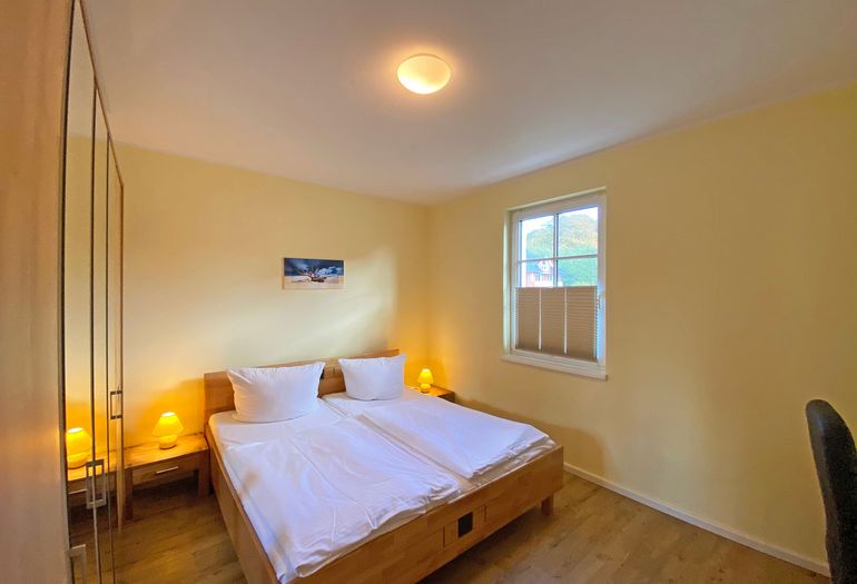 zweites Schlafzimmer mit Doppelbett zweites Schlafzimmer mit Doppelbett