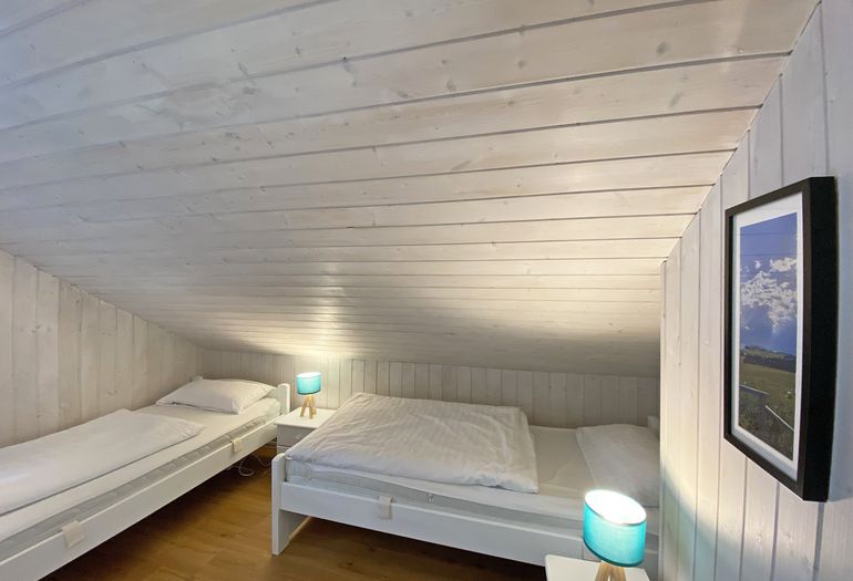 3. Schlafzimmer mit 2 Einzelbetten
