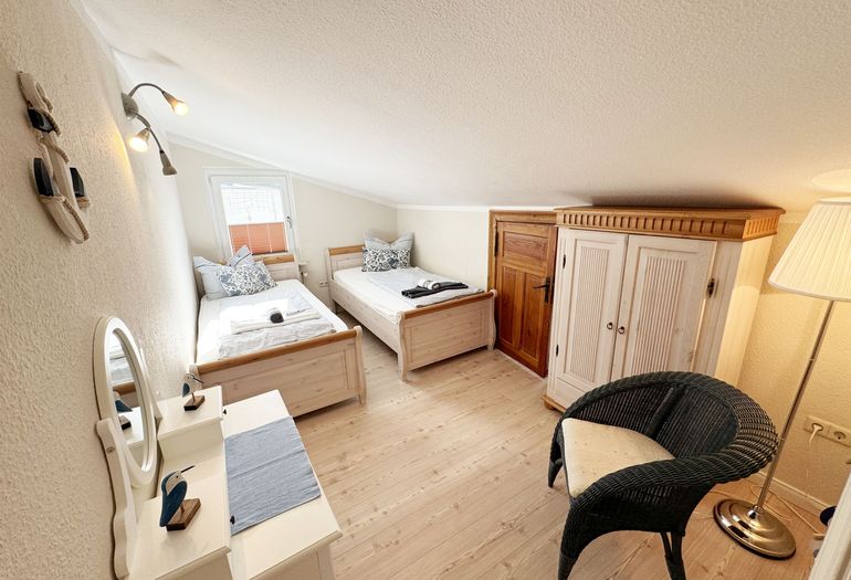 2. Schlafzimmer 2. Schlafzimmer