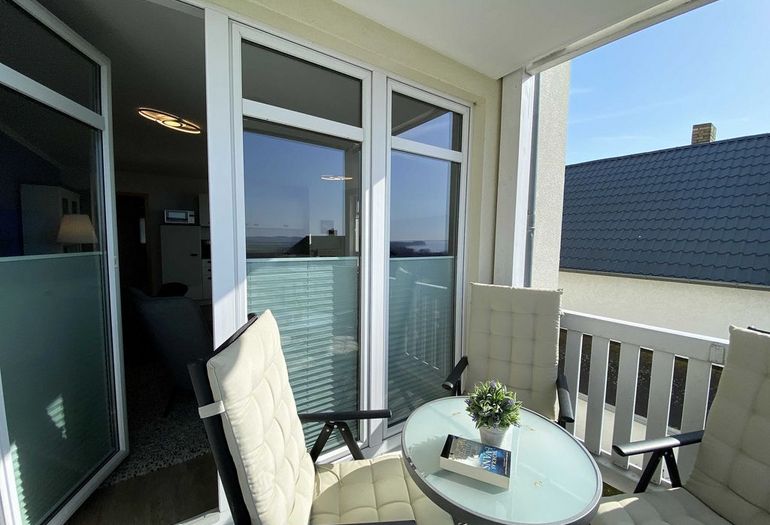 Whg. 04 RB mit Balkon & Meerblick - 1. Etage Whg. 04 RB mit Balkon & Meerblick - 1. Etage