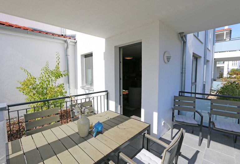 bestulhte Terrasse