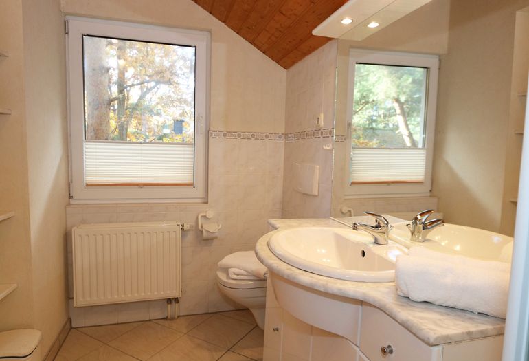 1. Duschbad 1. Duschbad