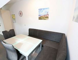 Haus Südstrand Whg. 06 mit Balkon und Meerblick