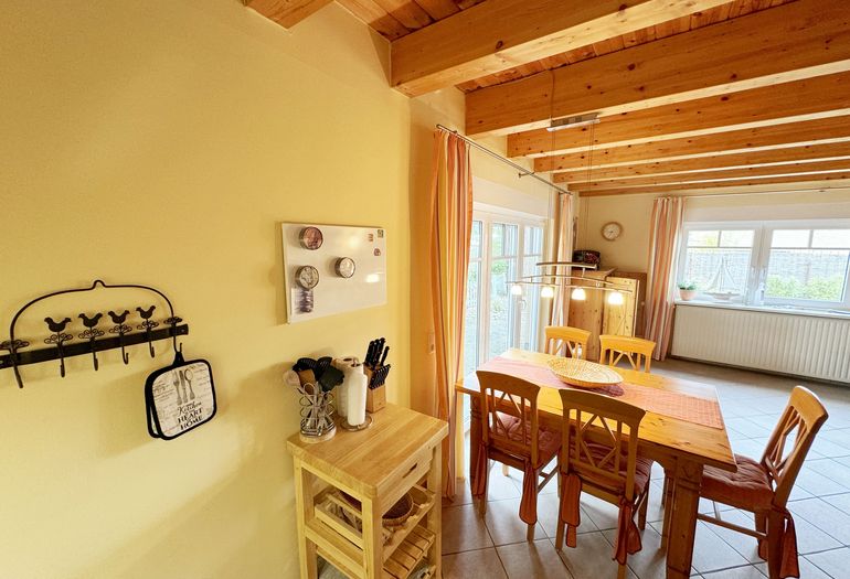 Essplatz zur Terrassenseite