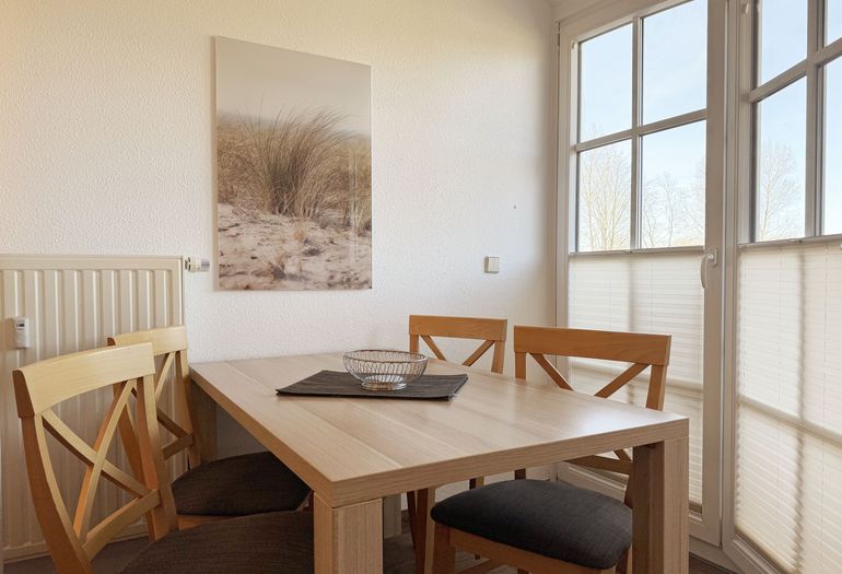 Essbereich mit Stühlen Essbereich mit Stühlen