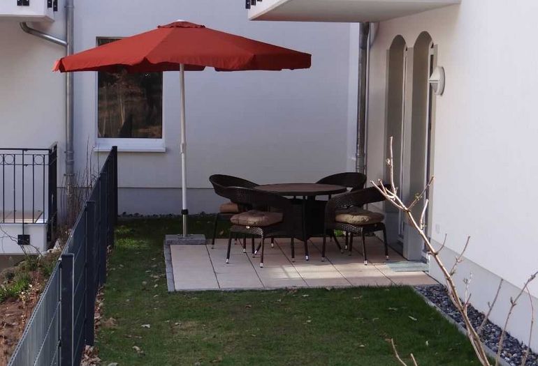 Haus Meeresblick Baabe - A 1.26 Seegeflüster mit Terrasse Haus Meeresblick Baabe - A 1.26 Seegeflüster mit Terrasse