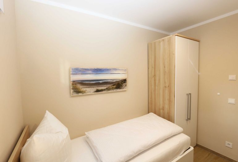 2. Schlafzimmer 2. Schlafzimmer