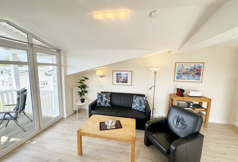 Couchecke mit Zugang zum Balkon Couchecke mit Zugang zum Balkon