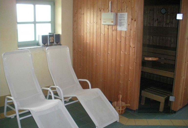Ruheraum nach der Sauna Ruheraum nach der Sauna