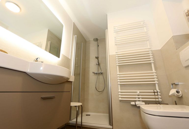 Whg. 05 RB mit Balkon & Meerblick - 1. Etage Whg. 05 RB mit Balkon & Meerblick - 1. Etage
