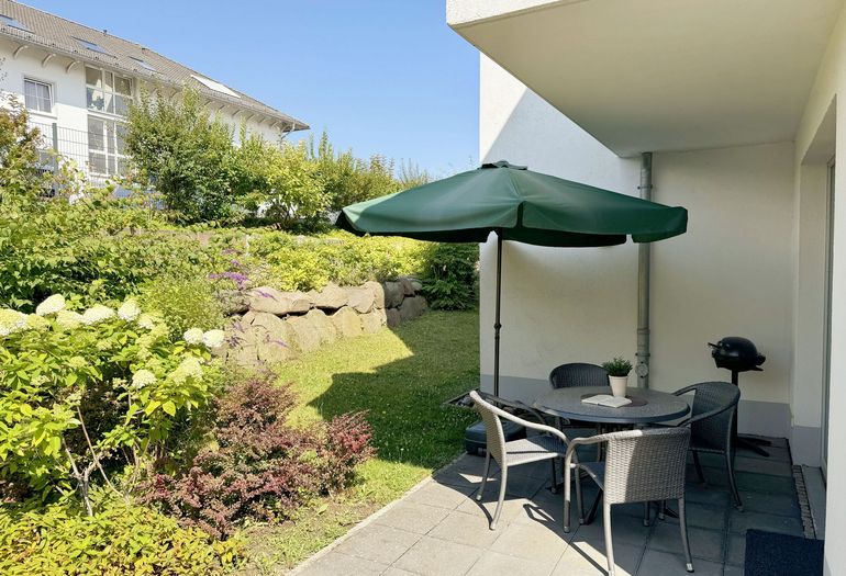 Villa Antje - wohnungseigene Terrasse mit genügend Platz