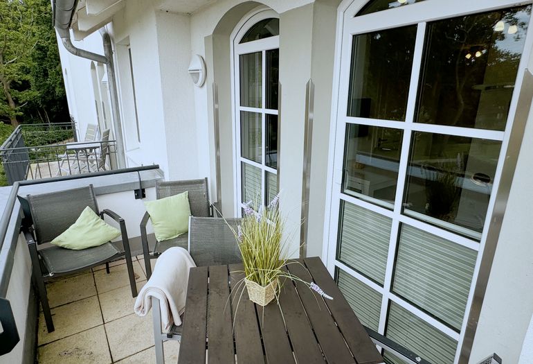 bestuhlter Balkon bestuhlter Balkon