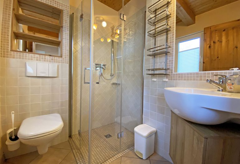 unteres Badezimmer unteres Badezimmer
