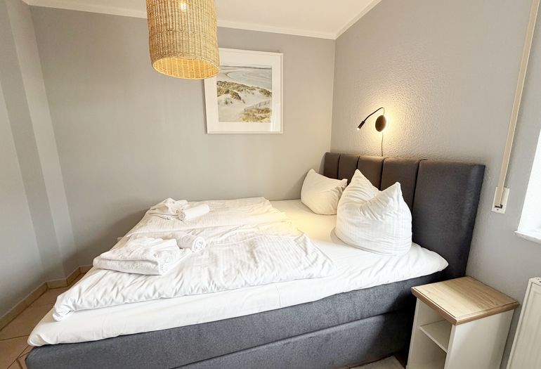 Dünenhaus Göhren Whg. 01 - 1. Schlafzimmer Dünenhaus Göhren Whg. 01 - 1. Schlafzimmer