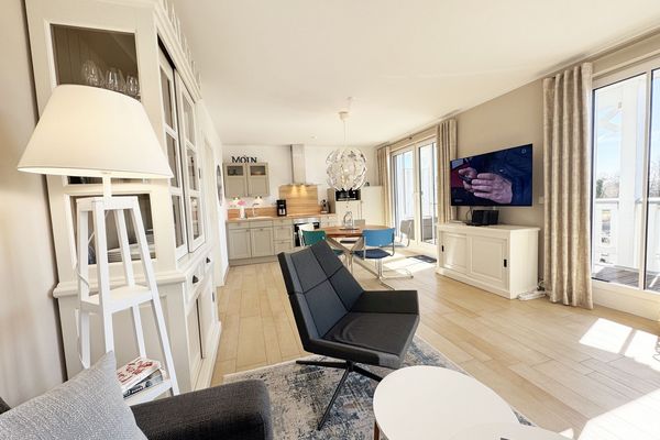 Villa Annika Whg.12 Penthouse Baltica mit Dachterrasse und Südbalkon