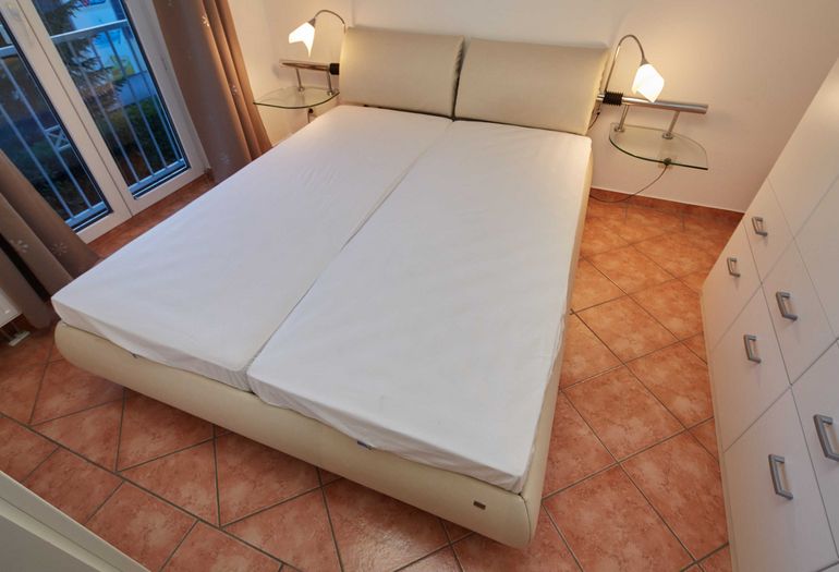 Ferienwohnung Strandstrasse 8/4 mit Balkon Ferienwohnung Strandstrasse 8/4 mit Balkon