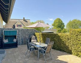 Doppelhaushälfte 02 Meeresbrise mit Terrasse und Fasssauna