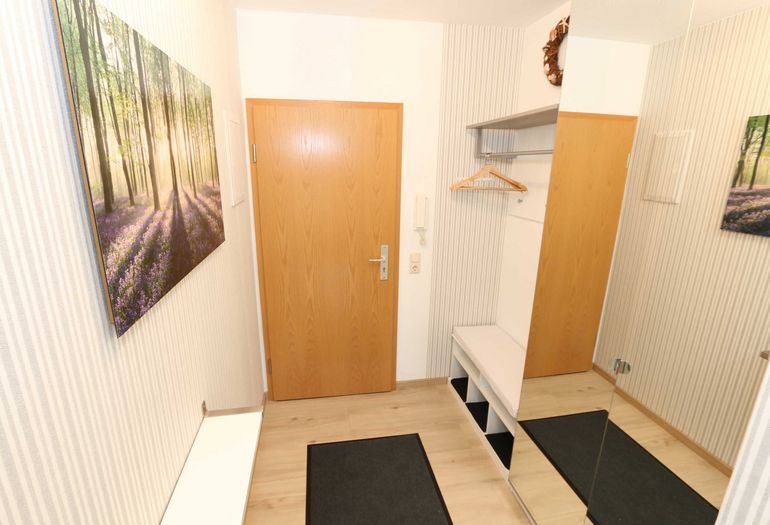 Flur mit Garderobe