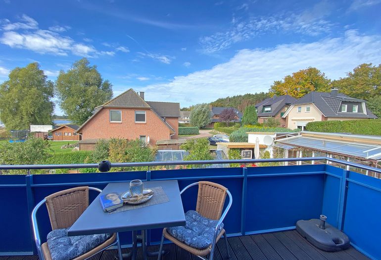 bestuhlter Balkon in seitlicher Ausrichtung bestuhlter Balkon in seitlicher Ausrichtung