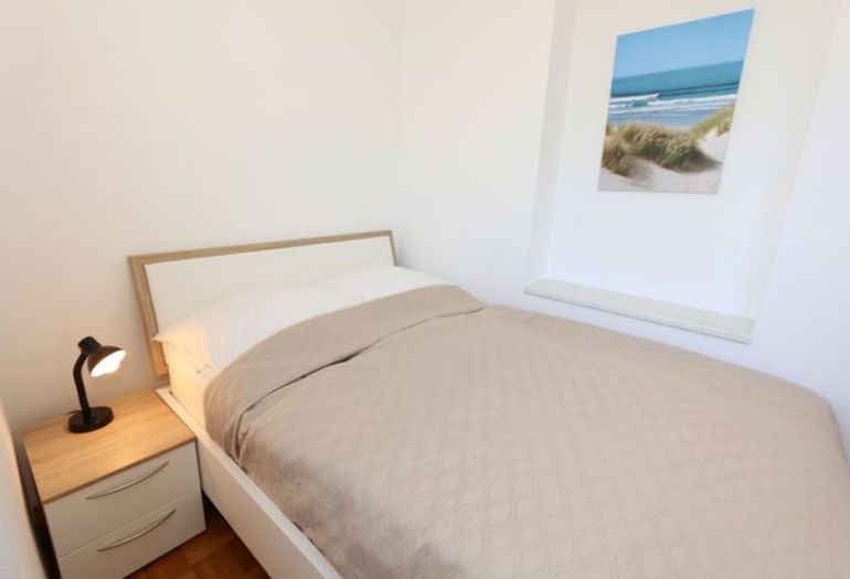 2. Schlafzimmer 2. Schlafzimmer