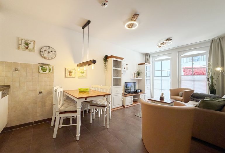 Haus Meeresblick A 0.04 Weiße Düne-Wohn- und Essbereich Haus Meeresblick A 0.04 Weiße Düne-Wohn- und Essbereich